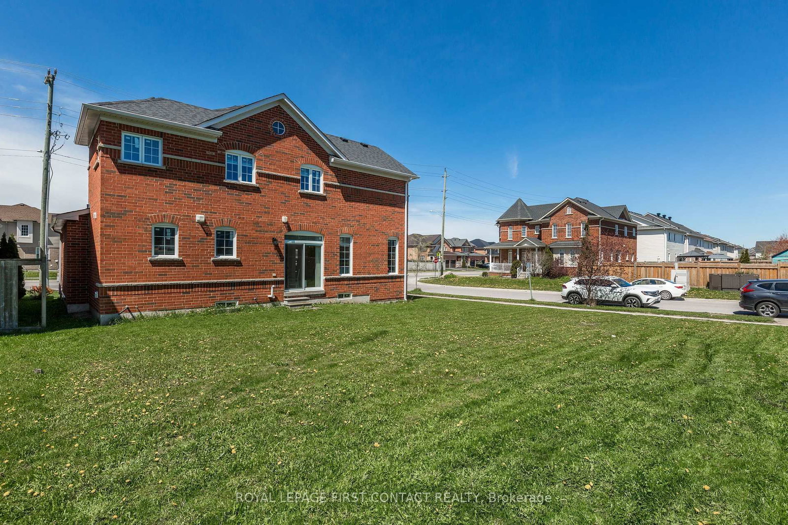 1 Griffin Gate • Barrie, ON photo 34