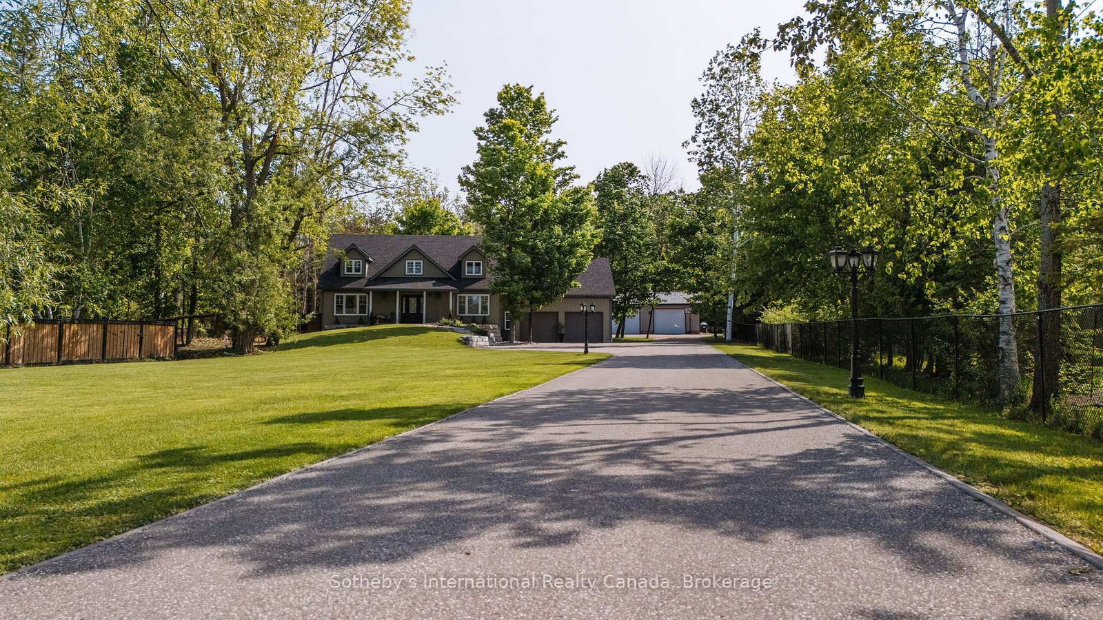 129 Bass Line • Oro-Medonte, ON photo 1