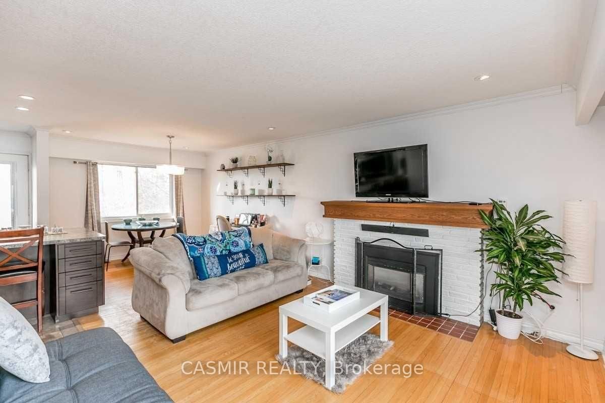 134 North Street W • Orillia, ON photo 8