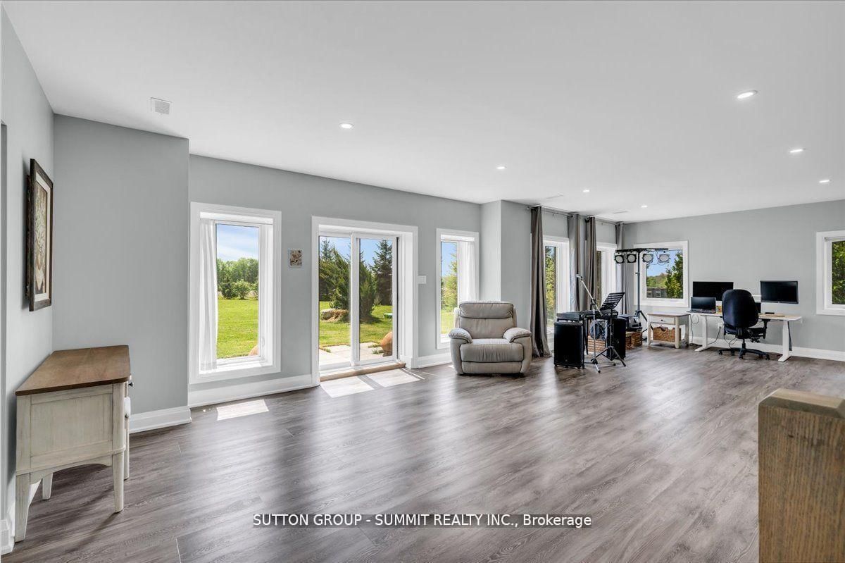 3 Best Court • Oro-Medonte, ON photo 17