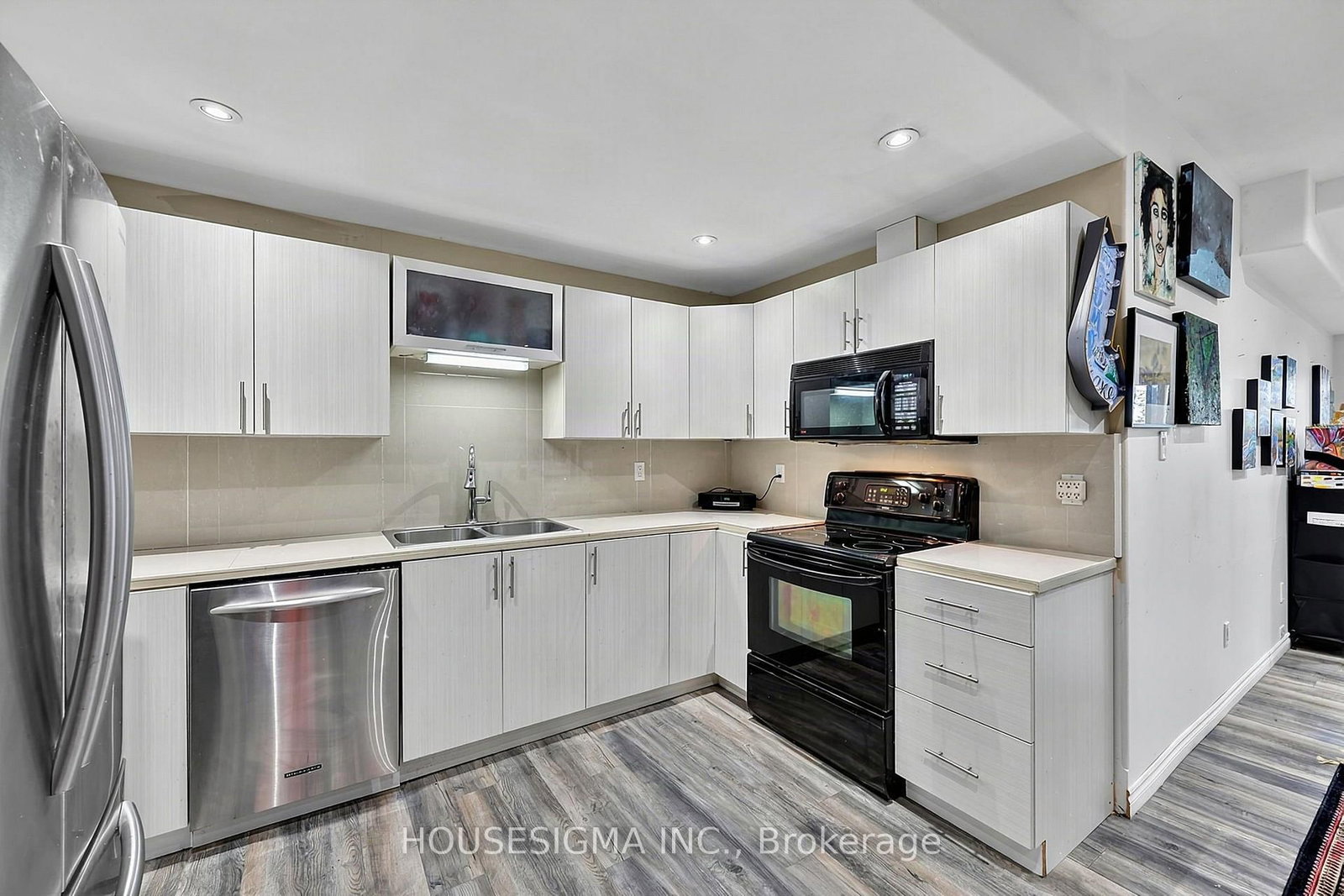 1046 River Road • Wasaga Beach, ON photo 23