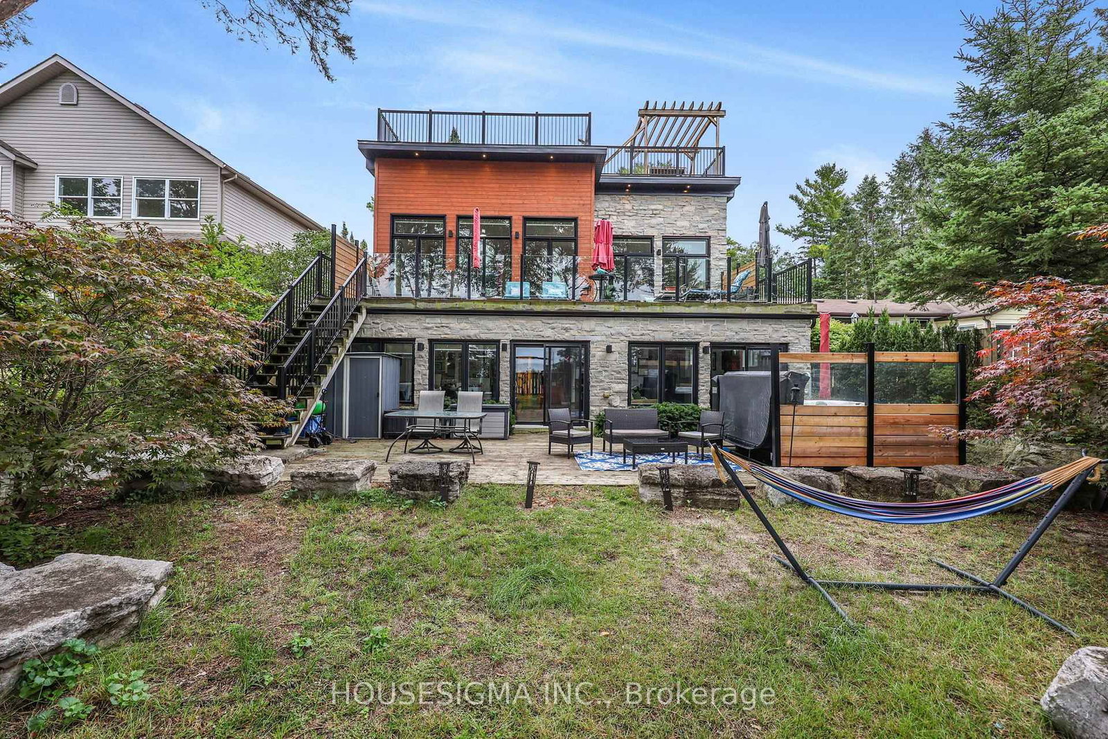 1046 River Road • Wasaga Beach, ON photo 38