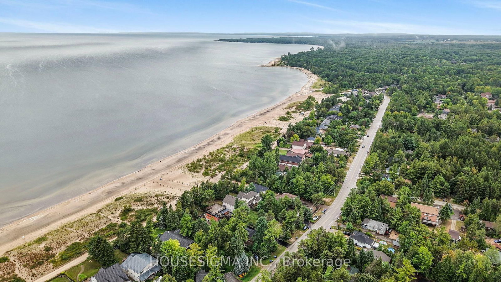 1046 River Road • Wasaga Beach, ON photo 45