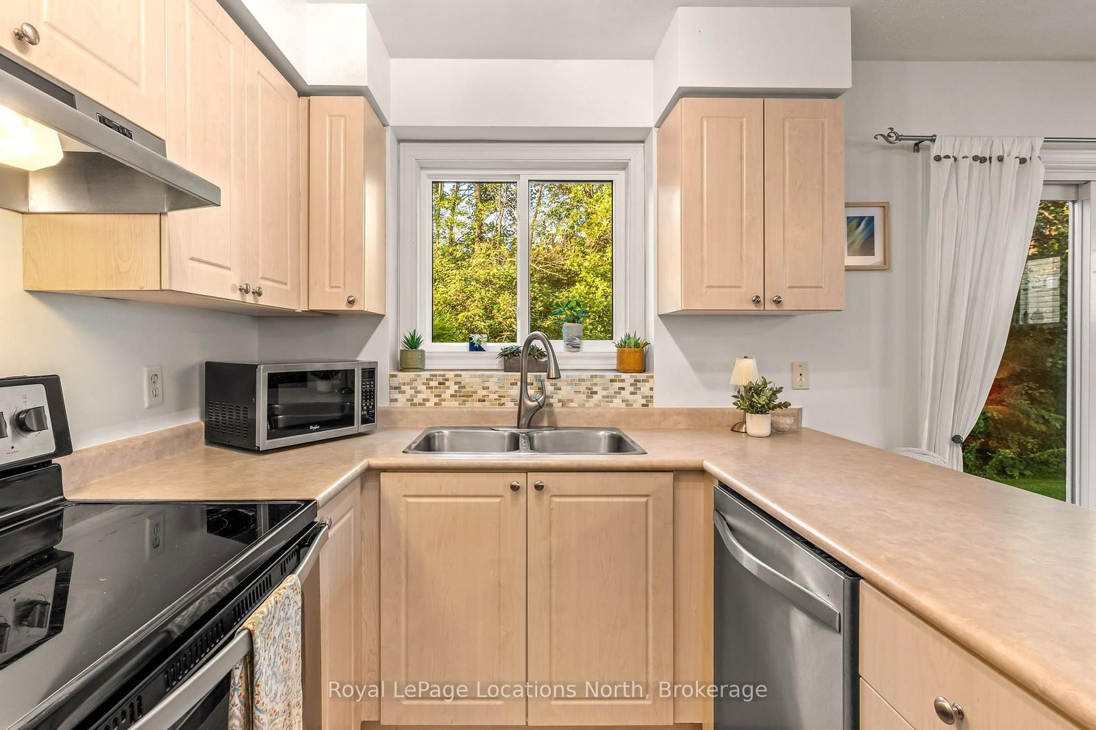 35 Sundial Court • #17 • Collingwood, ON photo 13