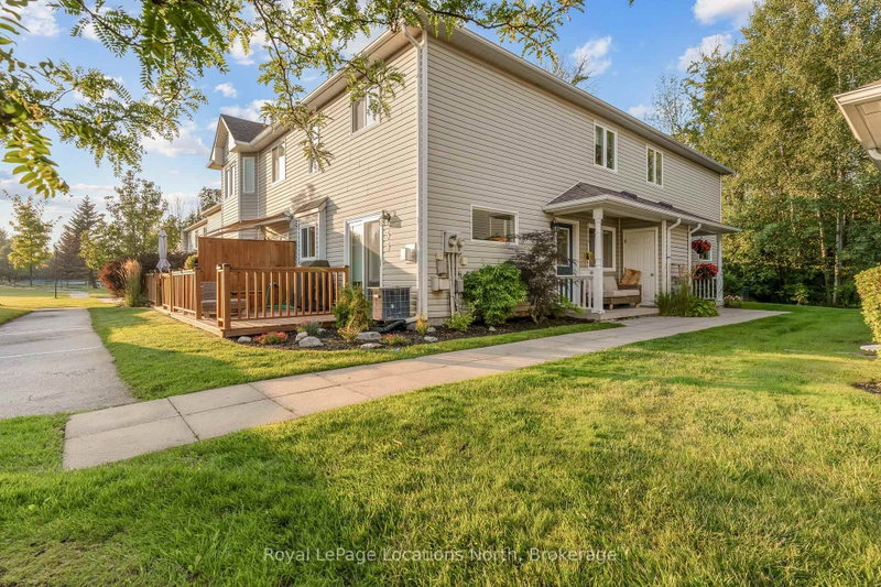 35 Sundial Court