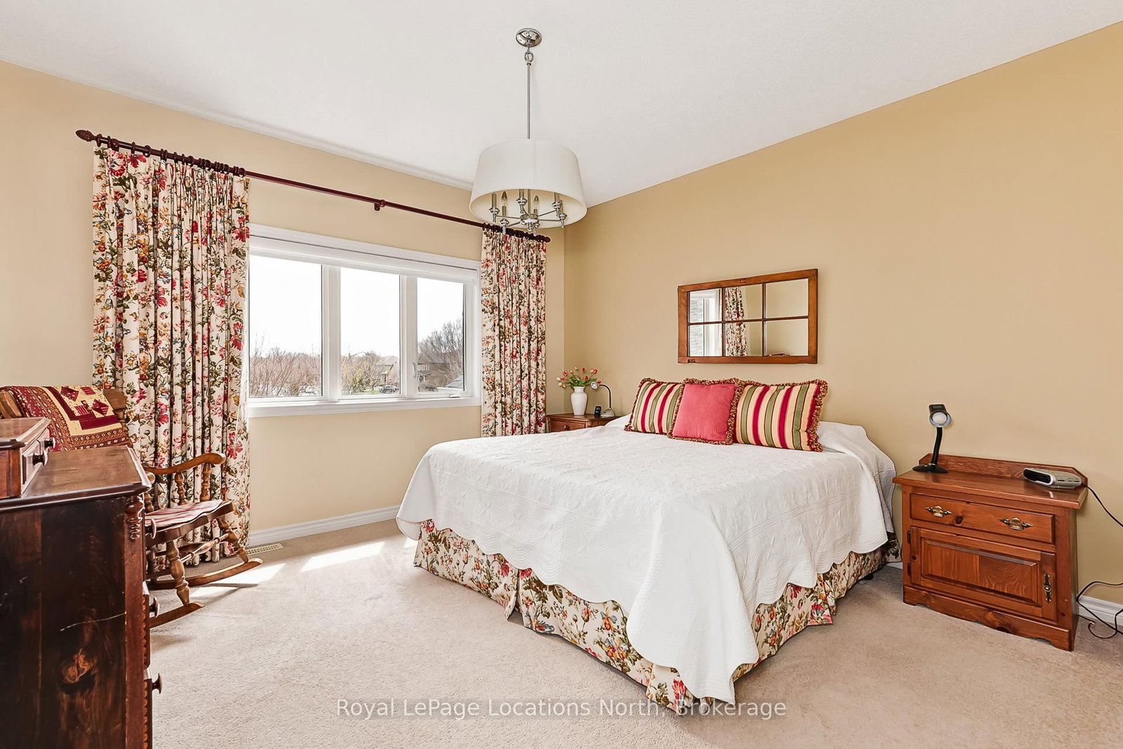 6 Thomas Drive • Collingwood, ON photo 15