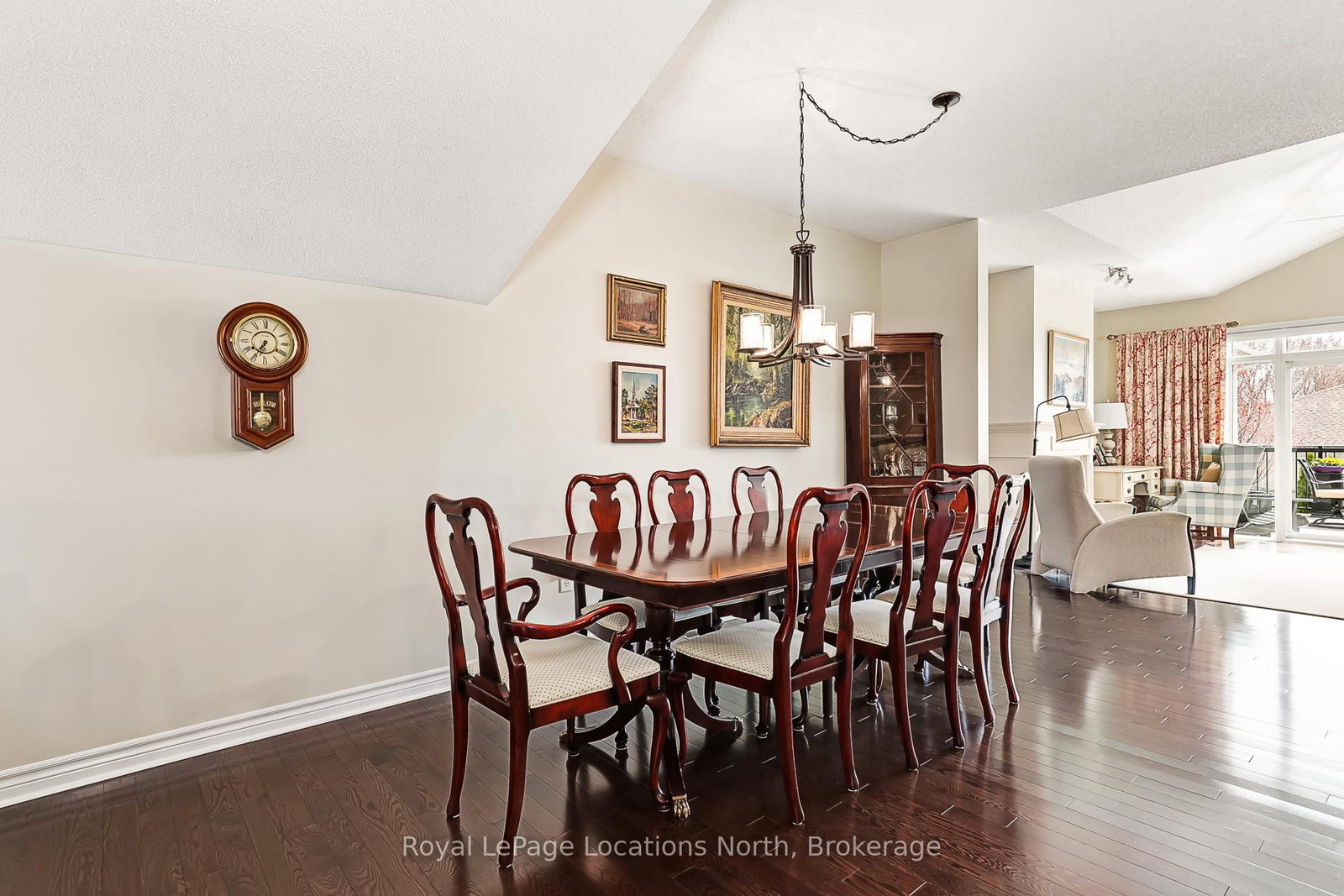6 Thomas Drive • Collingwood, ON photo 8