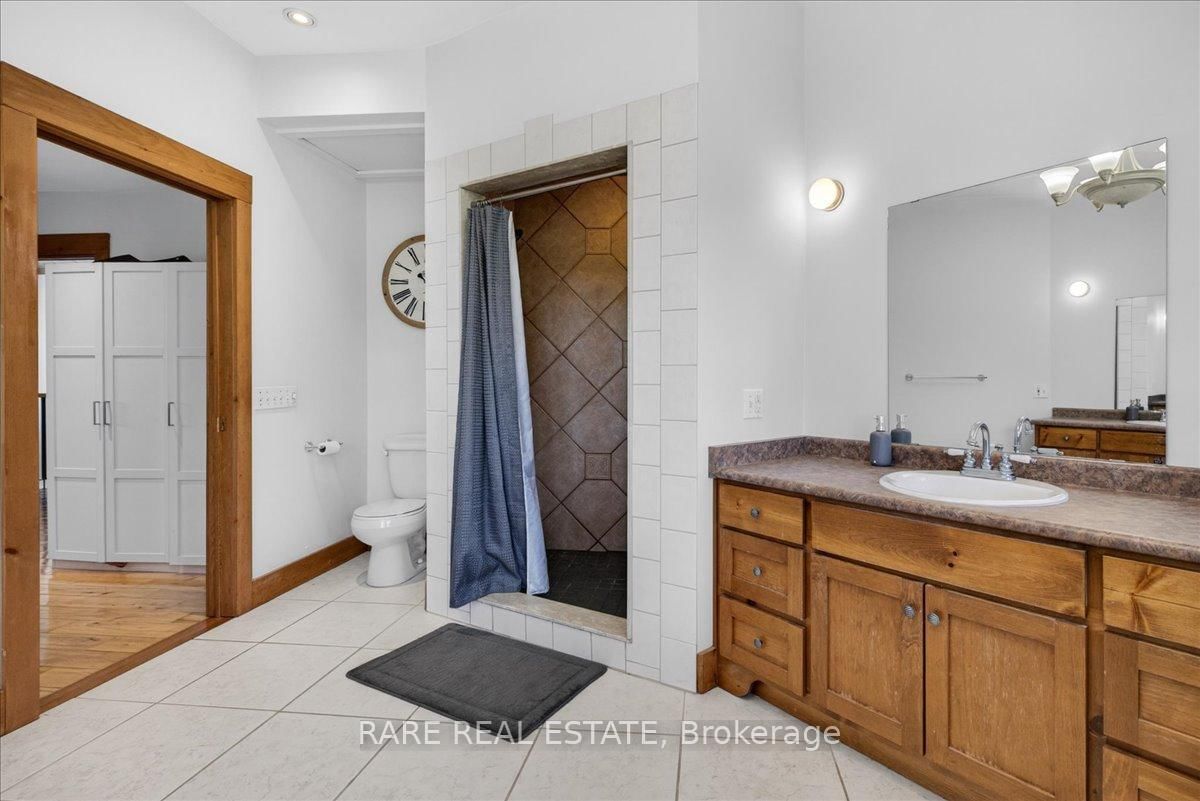 3938 Hogback Road • Clearview, ON photo 28