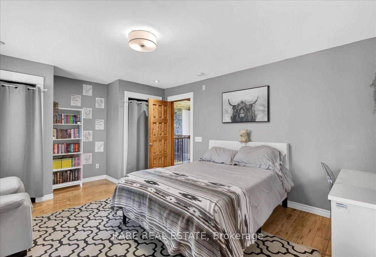 3938 Hogback Road • Clearview, ON photo 33