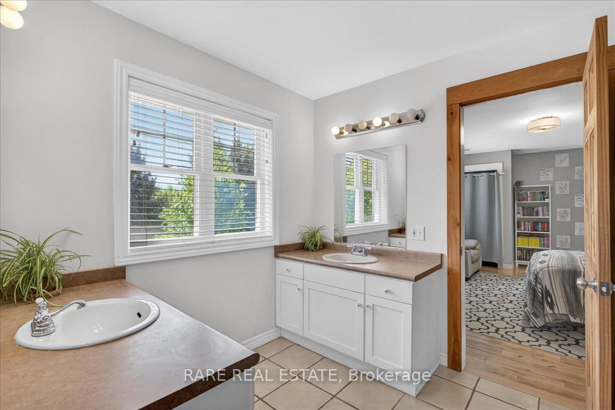 3938 Hogback Road • Clearview, ON photo 34