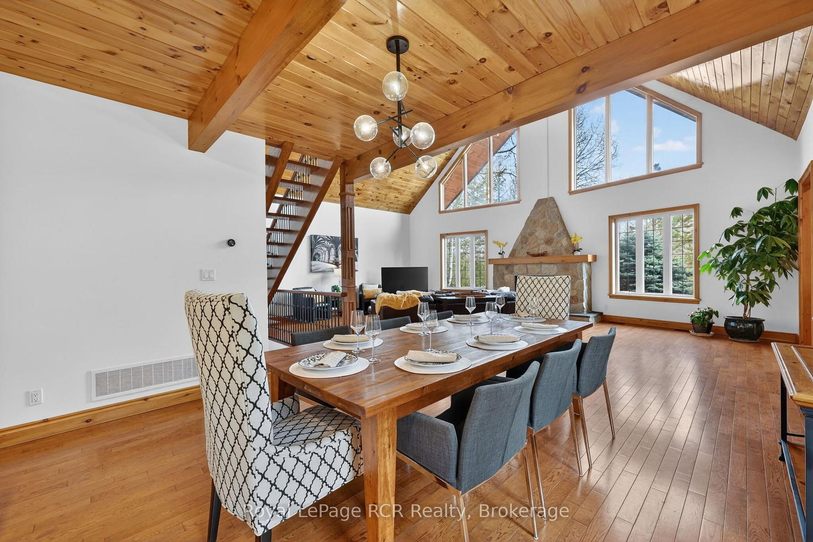 53 Broadview Street • Collingwood, ON photo 14