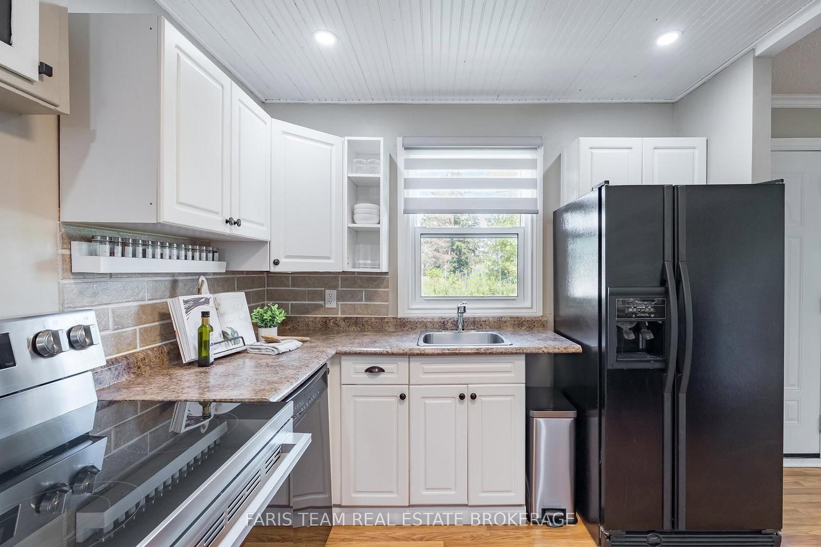 2721 Cumberland Road • Severn, ON photo 6