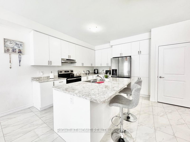 79 Calypso Avenue