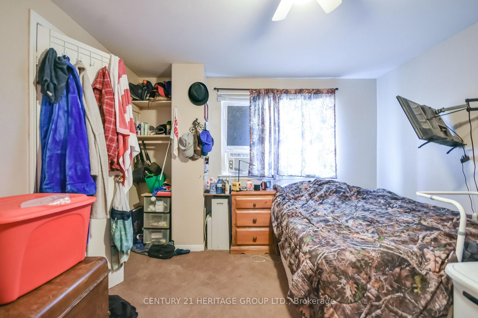 85 Chaucer Crescent • Barrie, ON photo 24