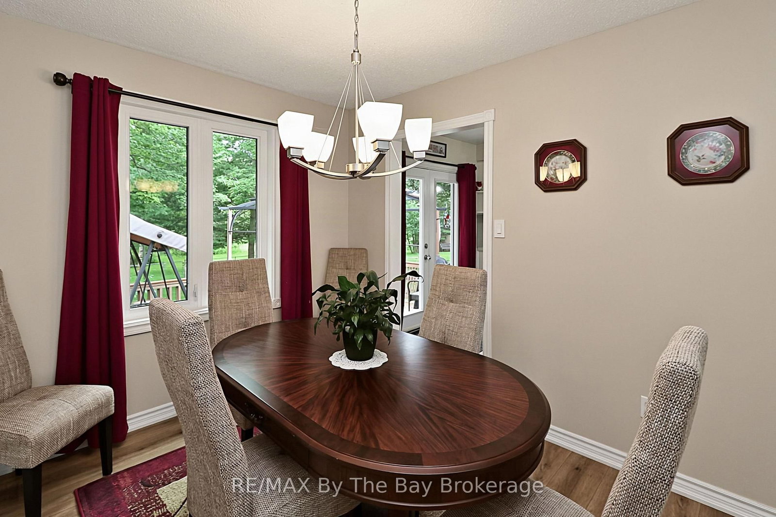 49 Royal Beech Drive • Wasaga Beach, ON photo 16
