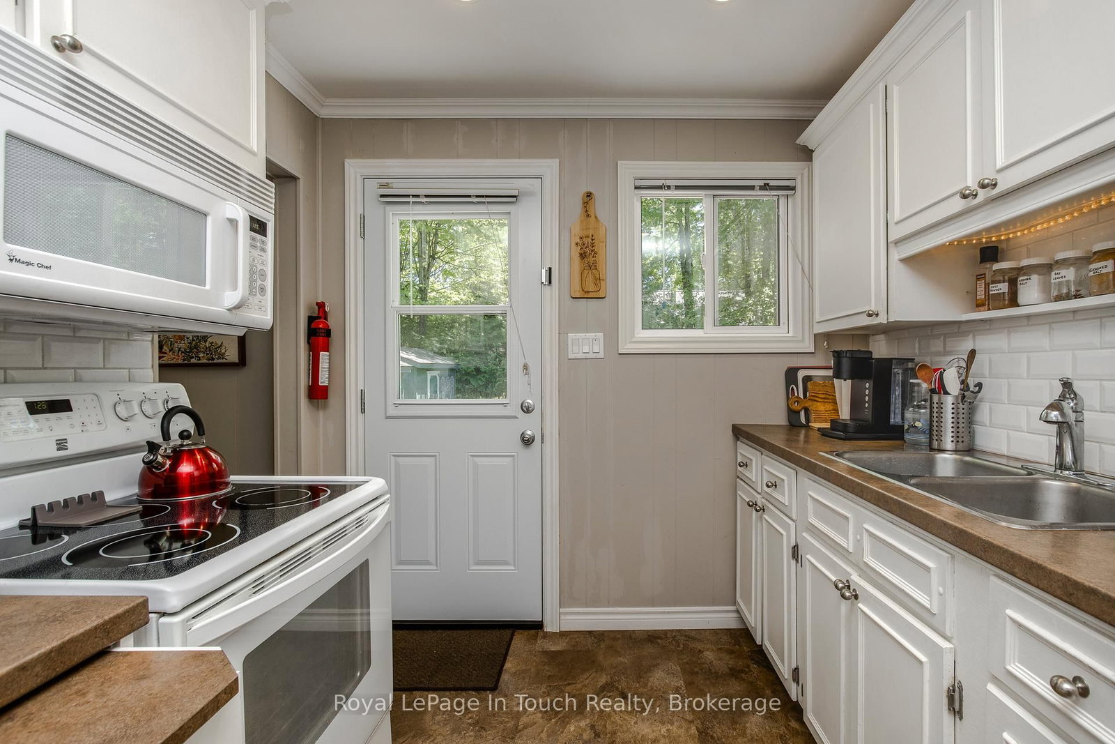 19 Adelard Road • Tiny, ON photo 14