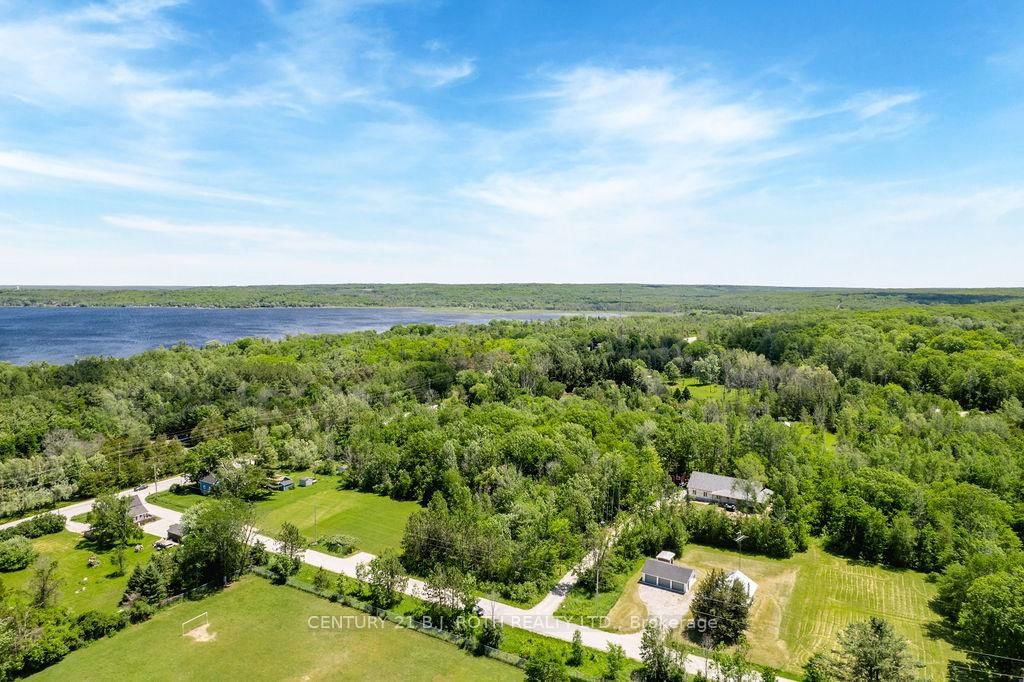37 Todd Lane • Tay, ON photo 4