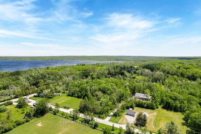 37 Todd Lane • Tay, ON photo 4