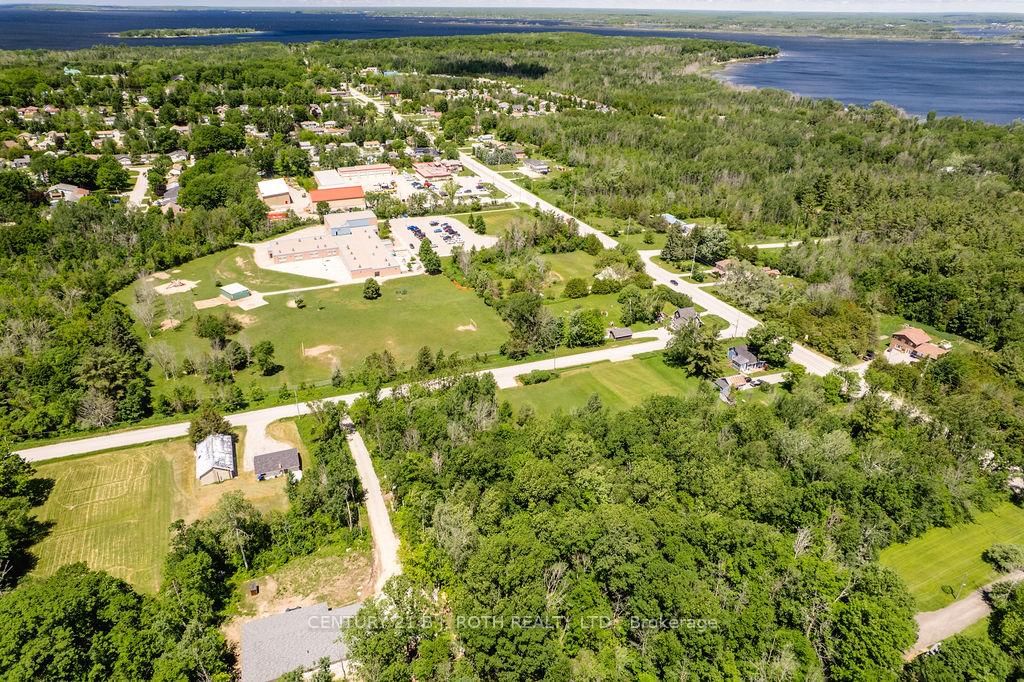 37 Todd Lane • Tay, ON photo 8