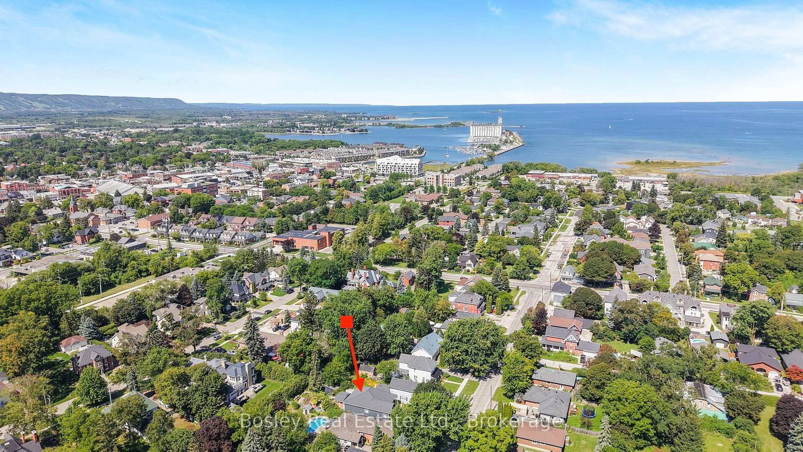 230 Napier Street • Collingwood, ON photo 32