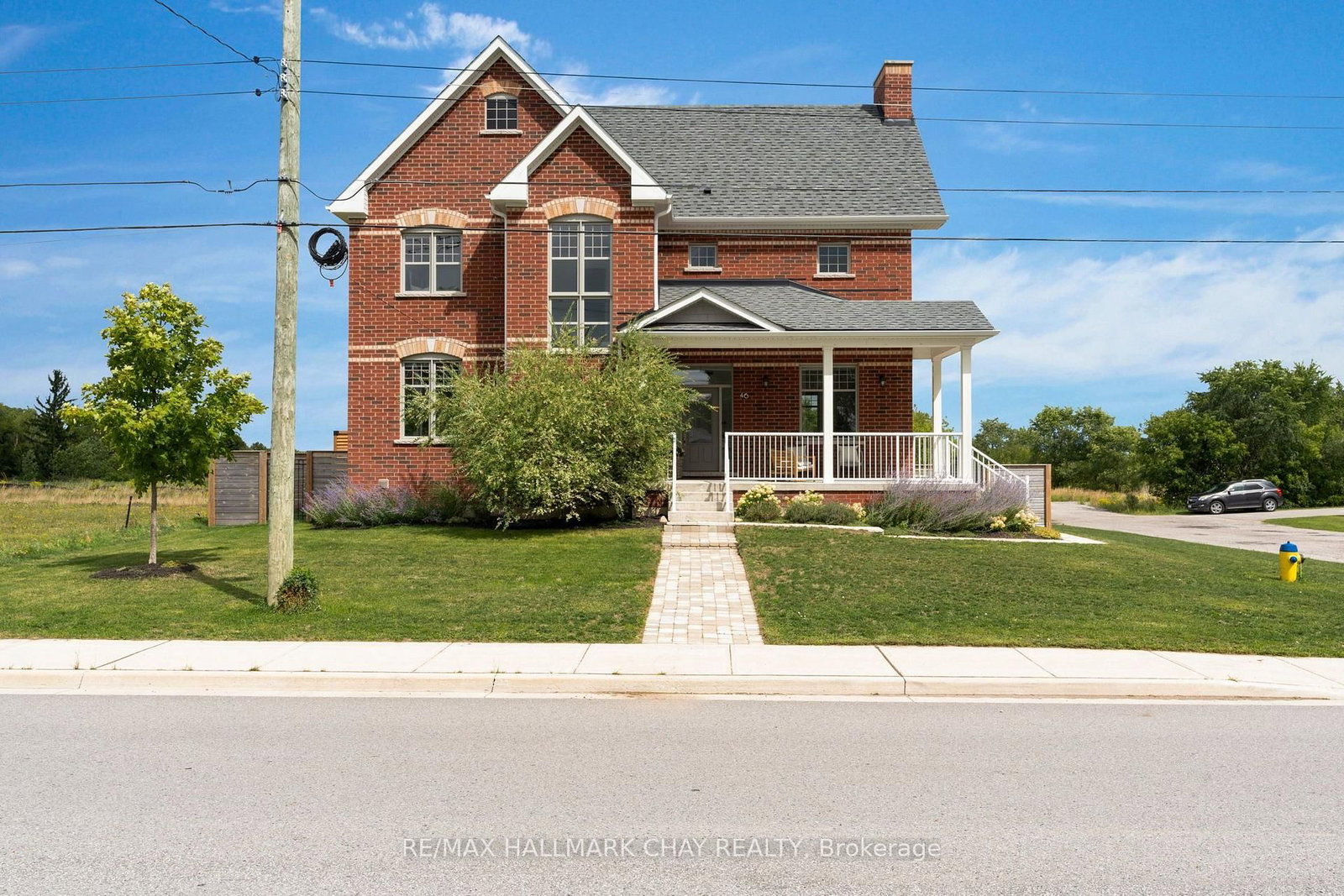 46 Francis Street E • Clearview, ON photo 2