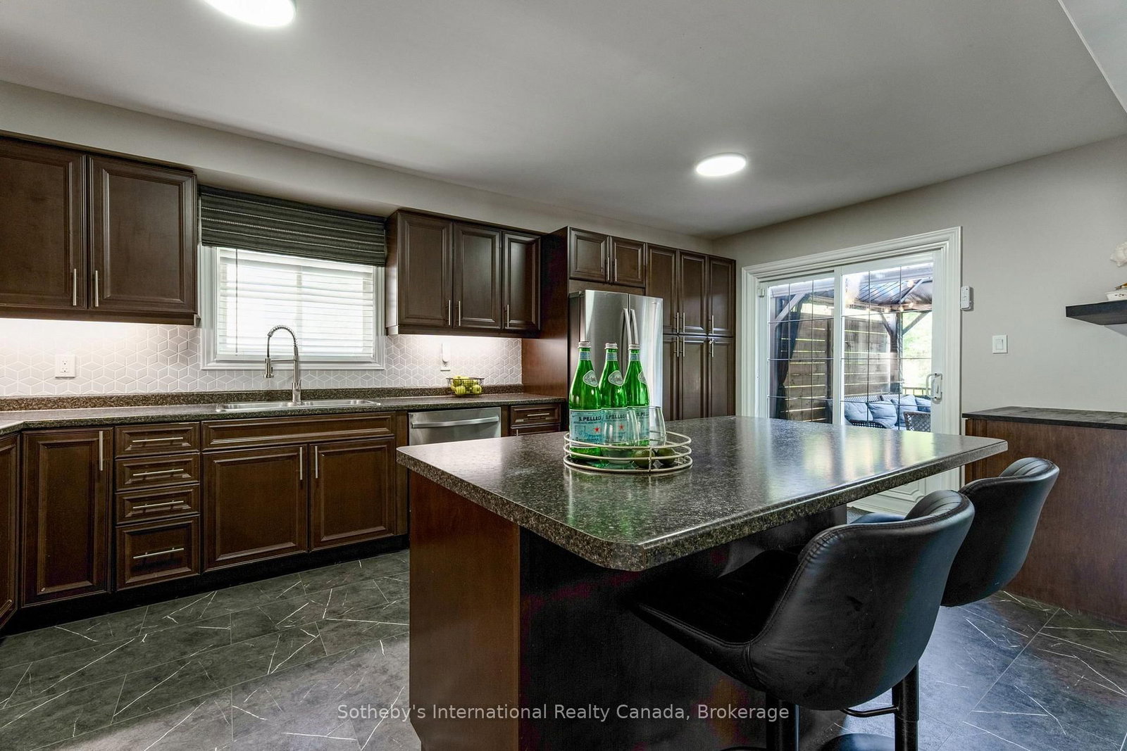 53 Royal Beech Drive • Wasaga Beach, ON photo 10