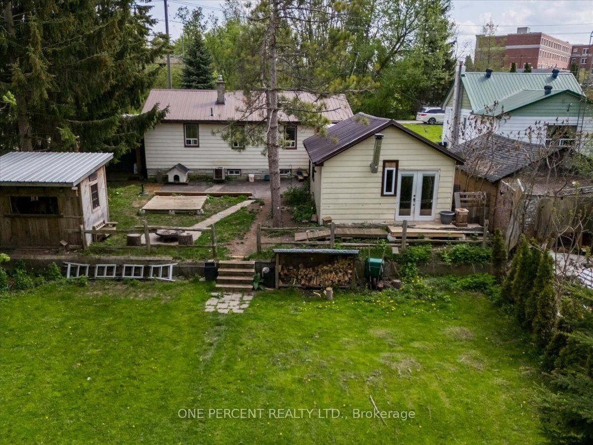 224 Foster Drive • Barrie, ON photo 19