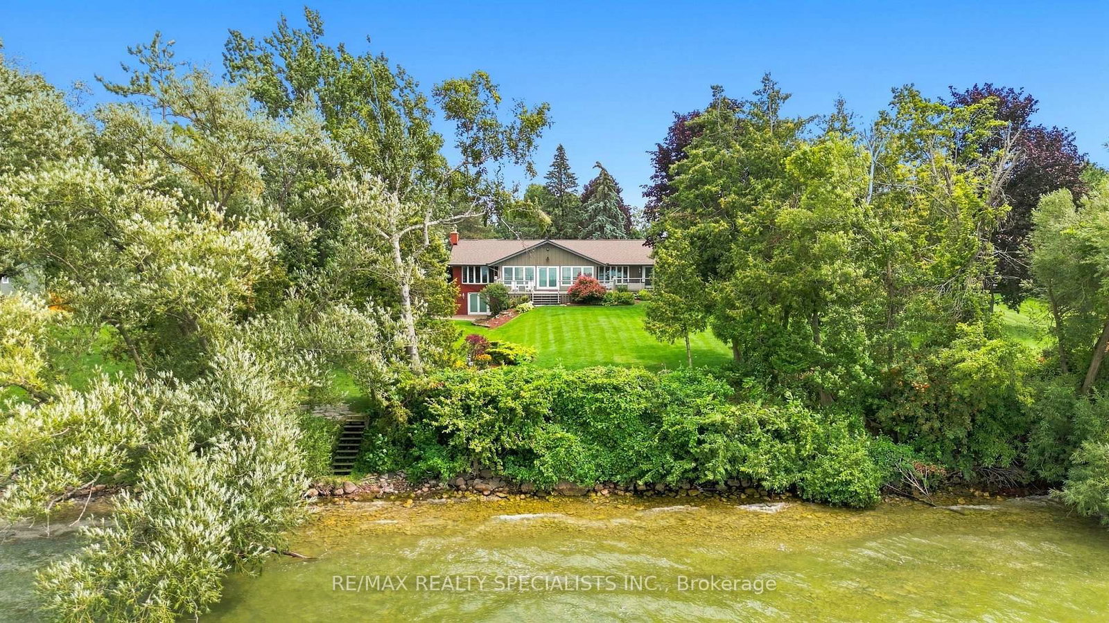 36 Thicketwood Place • Ramara, ON photo 8