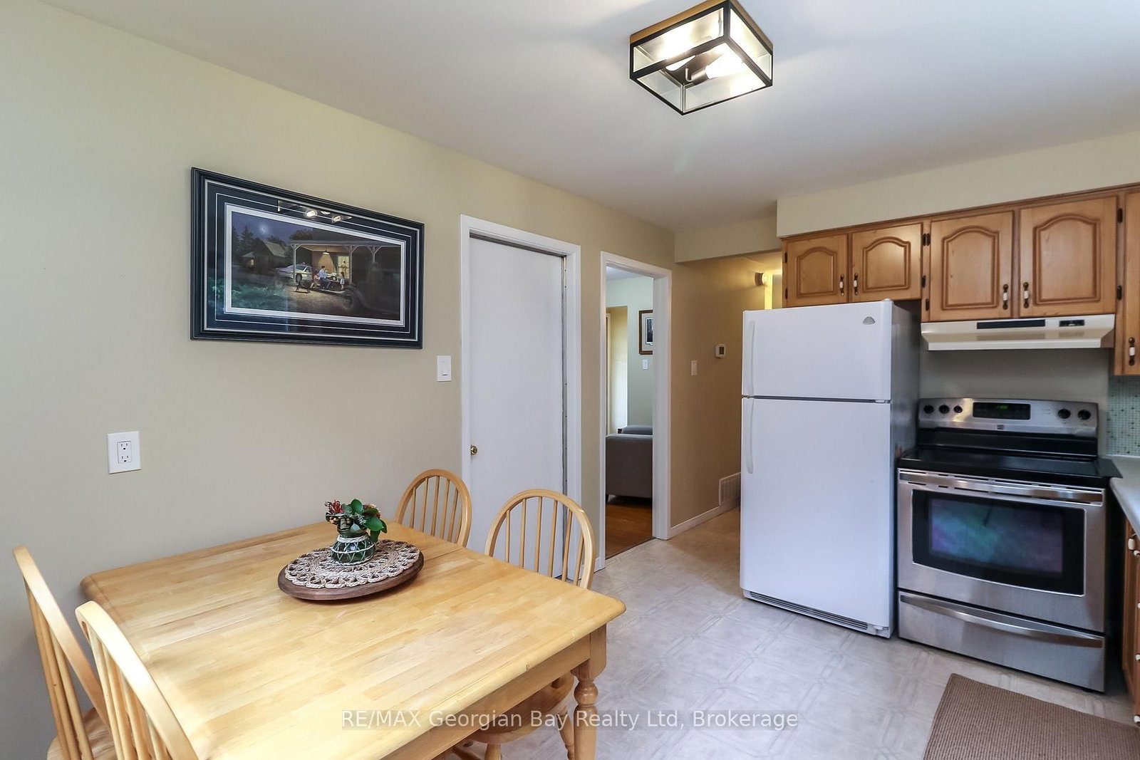 718 Birchwood Drive • Midland, ON photo 15