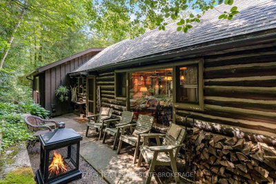 108 Shoreline Road • Tiny, ON photo 4