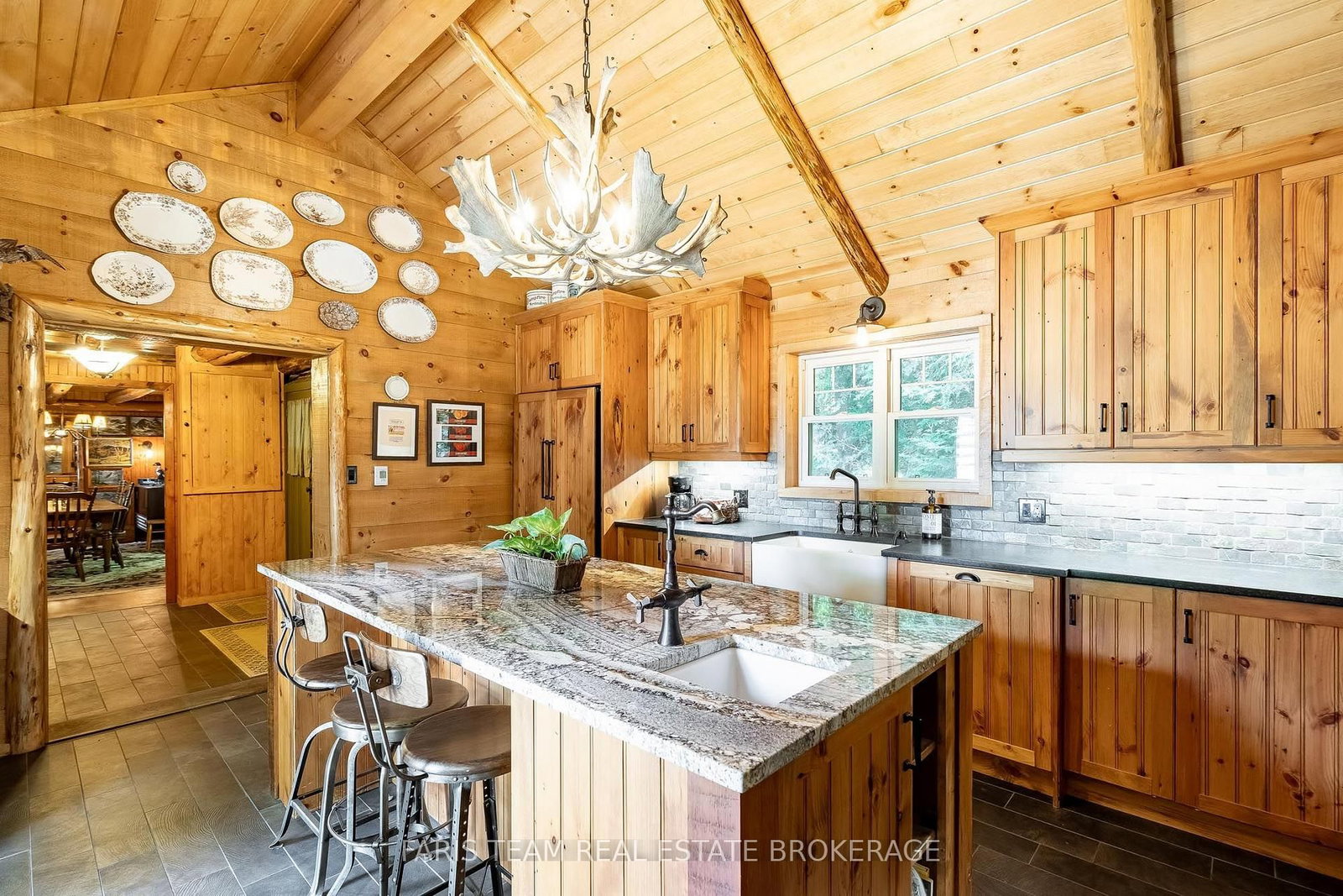 108 Shoreline Road • Tiny, ON photo 9