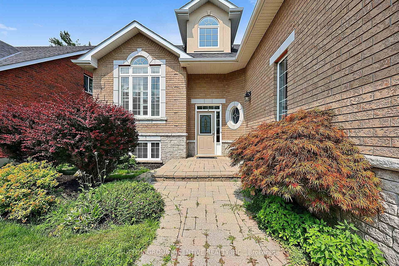 102 CUMMING Drive • Barrie, ON photo 16