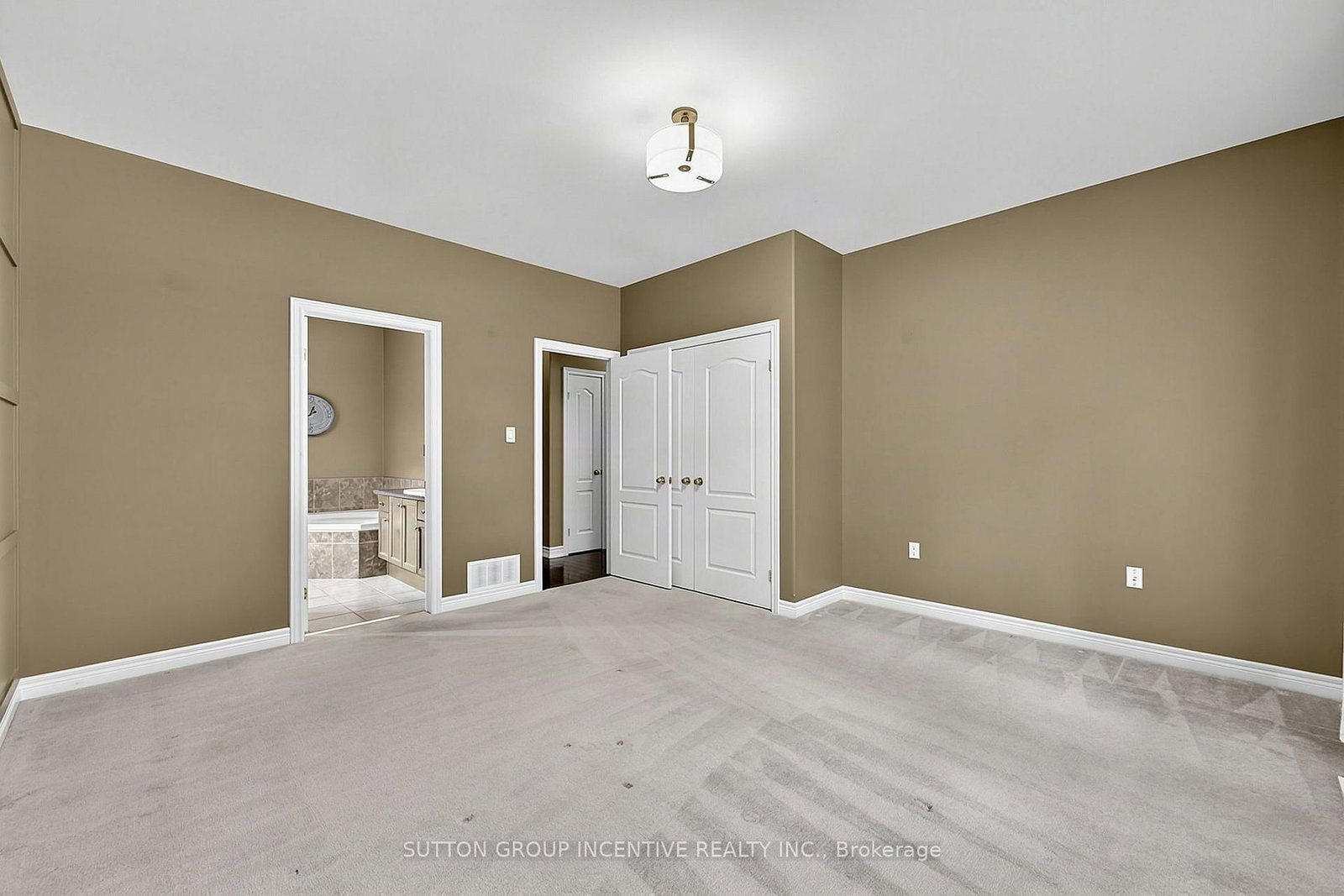 102 CUMMING Drive • Barrie, ON photo 30
