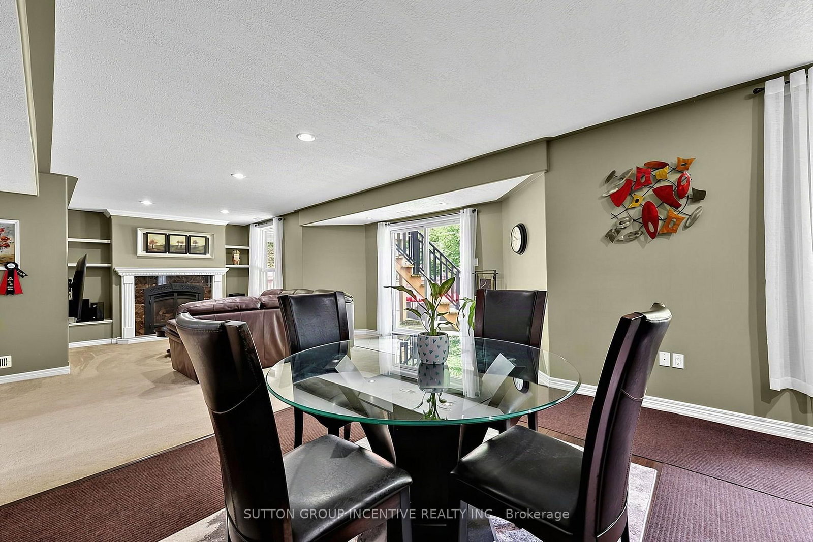 102 CUMMING Drive • Barrie, ON photo 41
