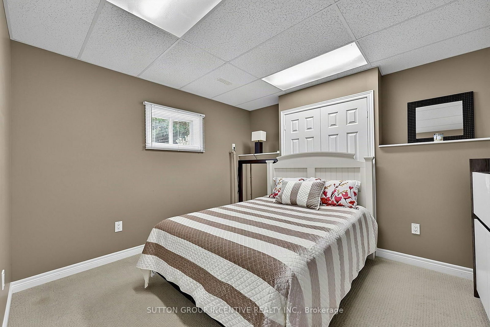 102 CUMMING Drive • Barrie, ON photo 46