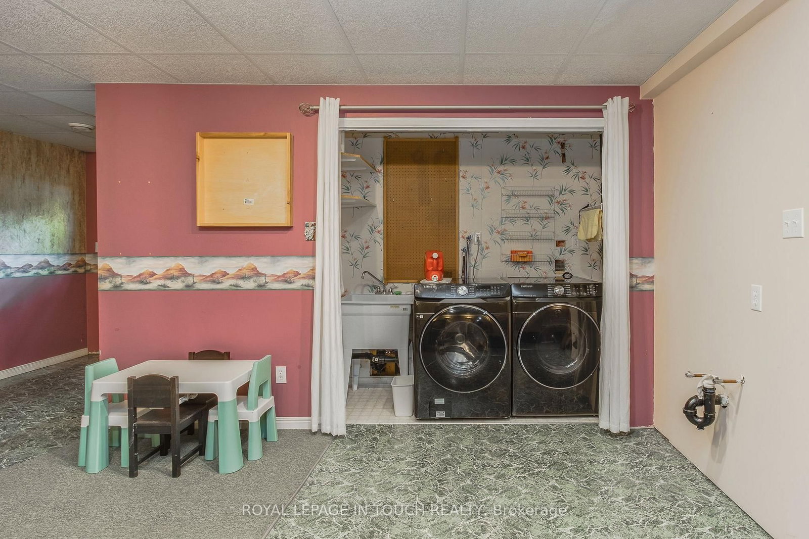 33 Card Avenue • Tiny, ON photo 29
