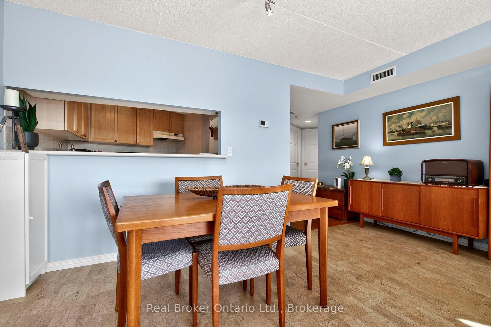 11 Beck Boulevard • #402 • Penetanguishene, ON photo 10