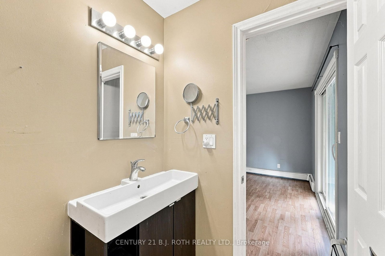 195 North Street E • Orillia, ON photo 14