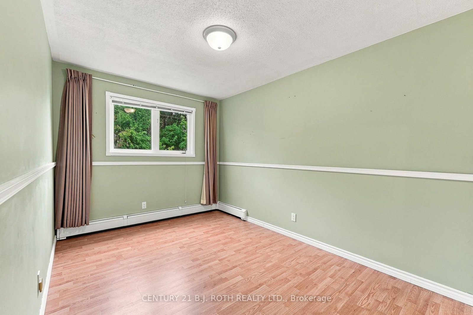 195 North Street E • Orillia, ON photo 15