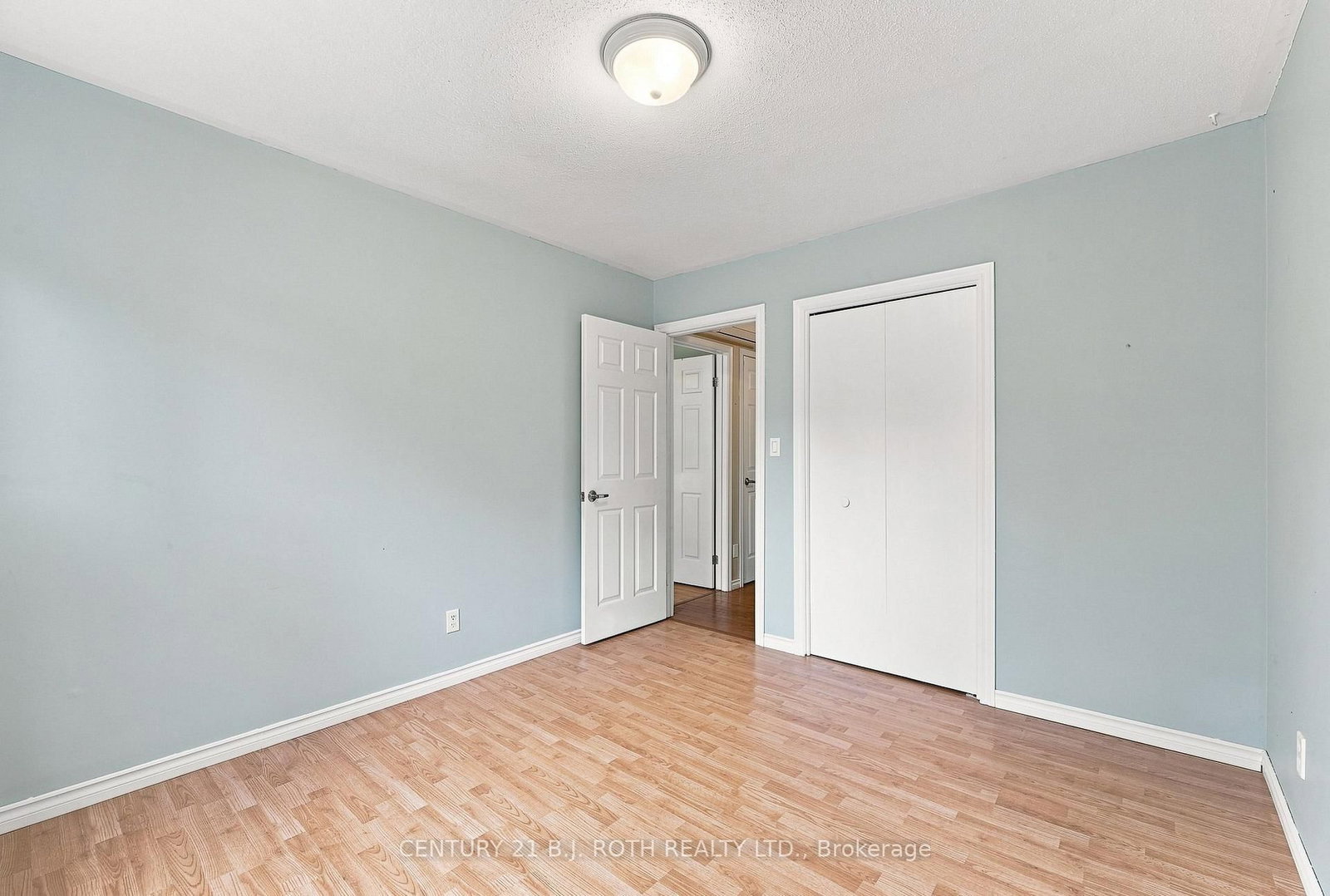 195 North Street E • Orillia, ON photo 17