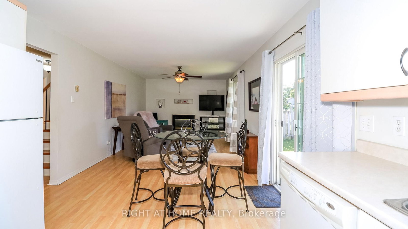 70 Kinzie Lane • Barrie, ON photo 12