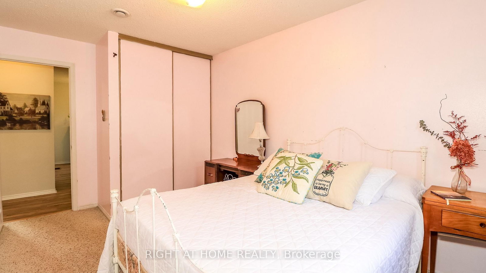 70 Kinzie Lane • Barrie, ON photo 17