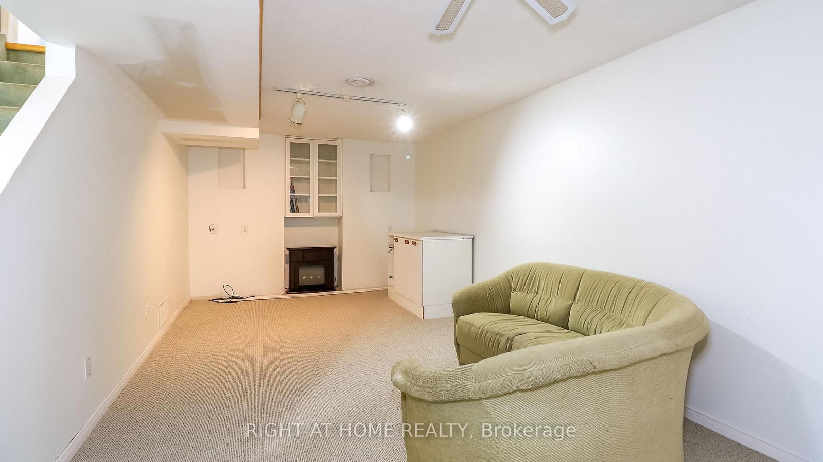 70 Kinzie Lane • Barrie, ON photo 19