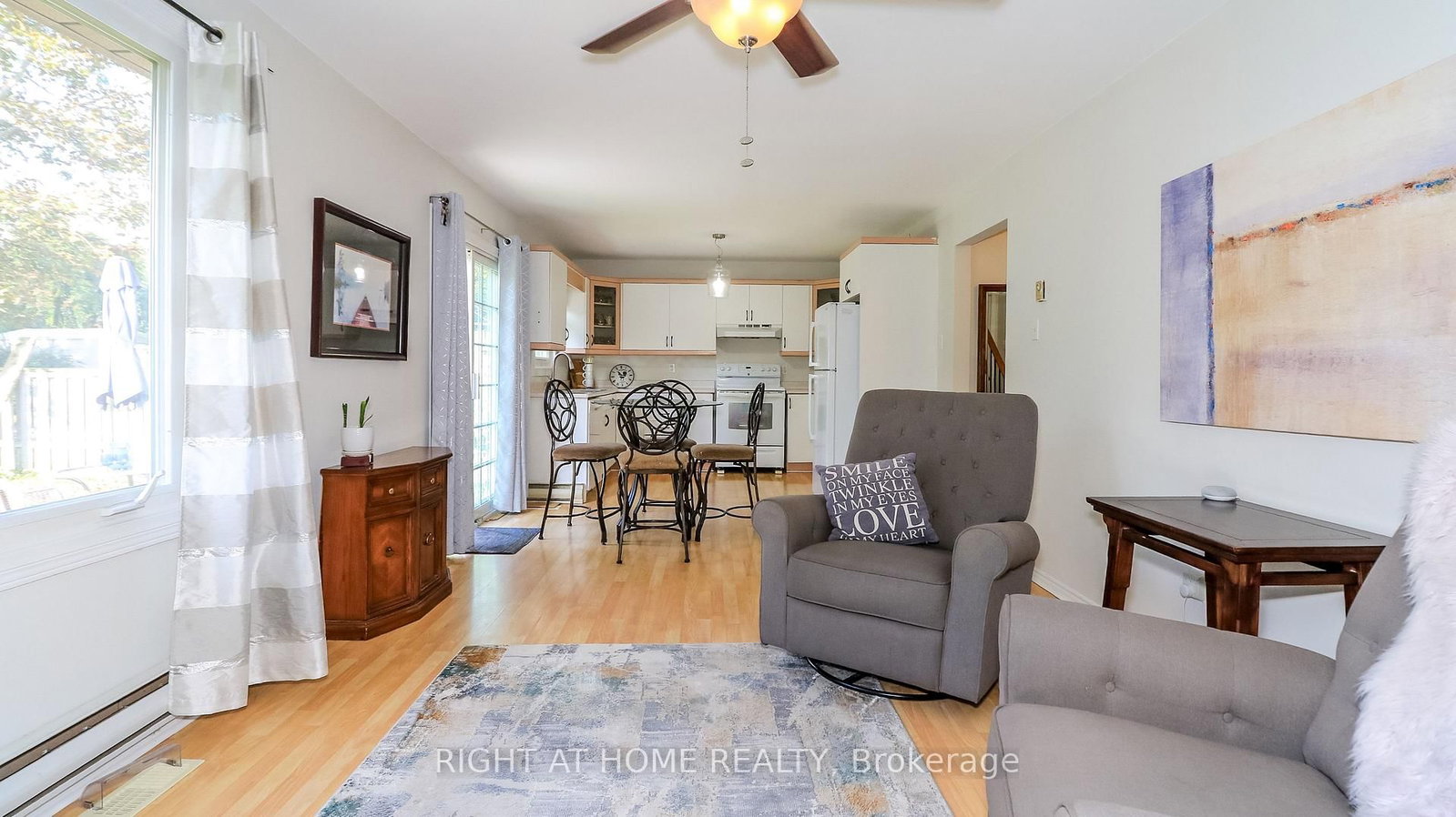 70 Kinzie Lane • Barrie, ON photo 8