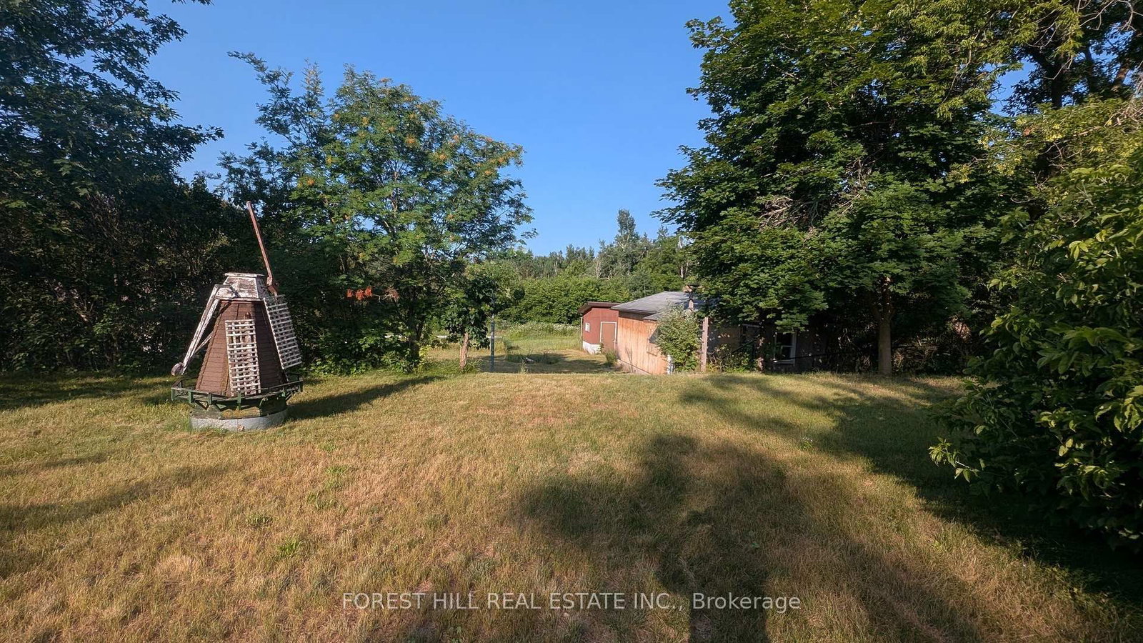 144 Miller Drive • Barrie, ON photo 4