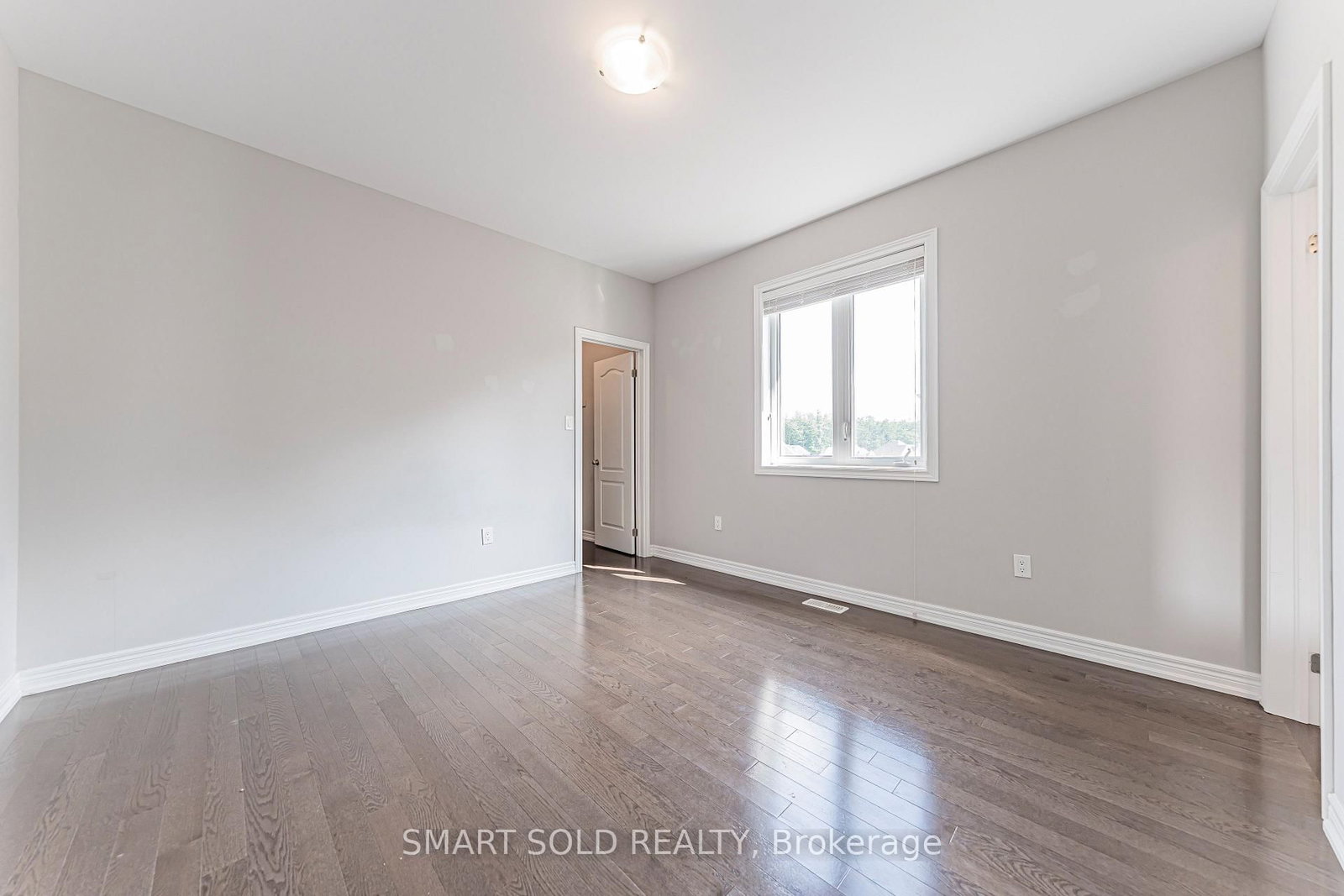56 Redmond Crescent • Springwater, ON photo 23