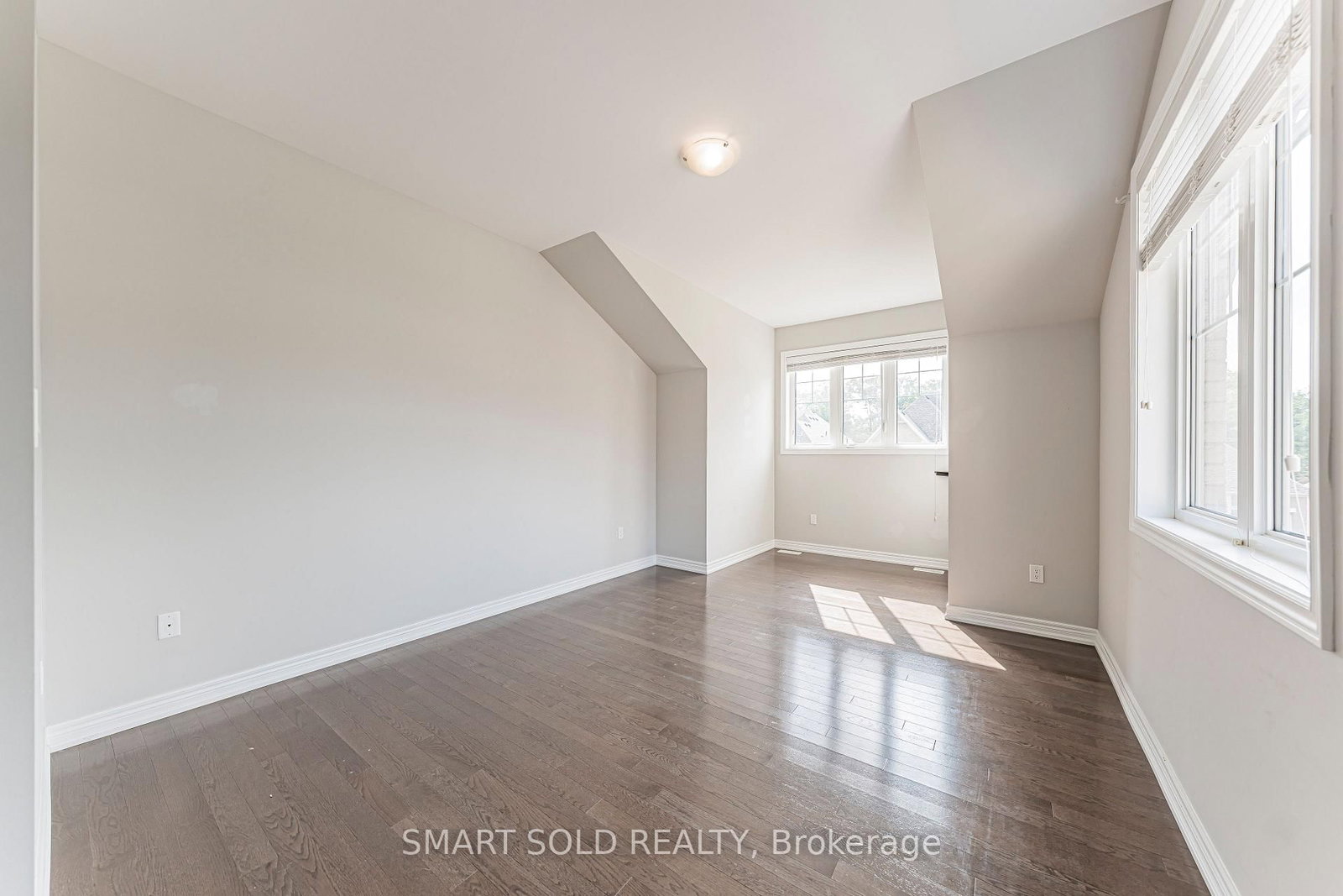 56 Redmond Crescent • Springwater, ON photo 28