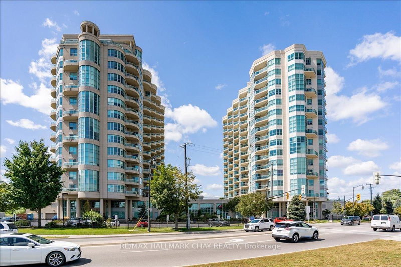 1411 - 2 Toronto Street