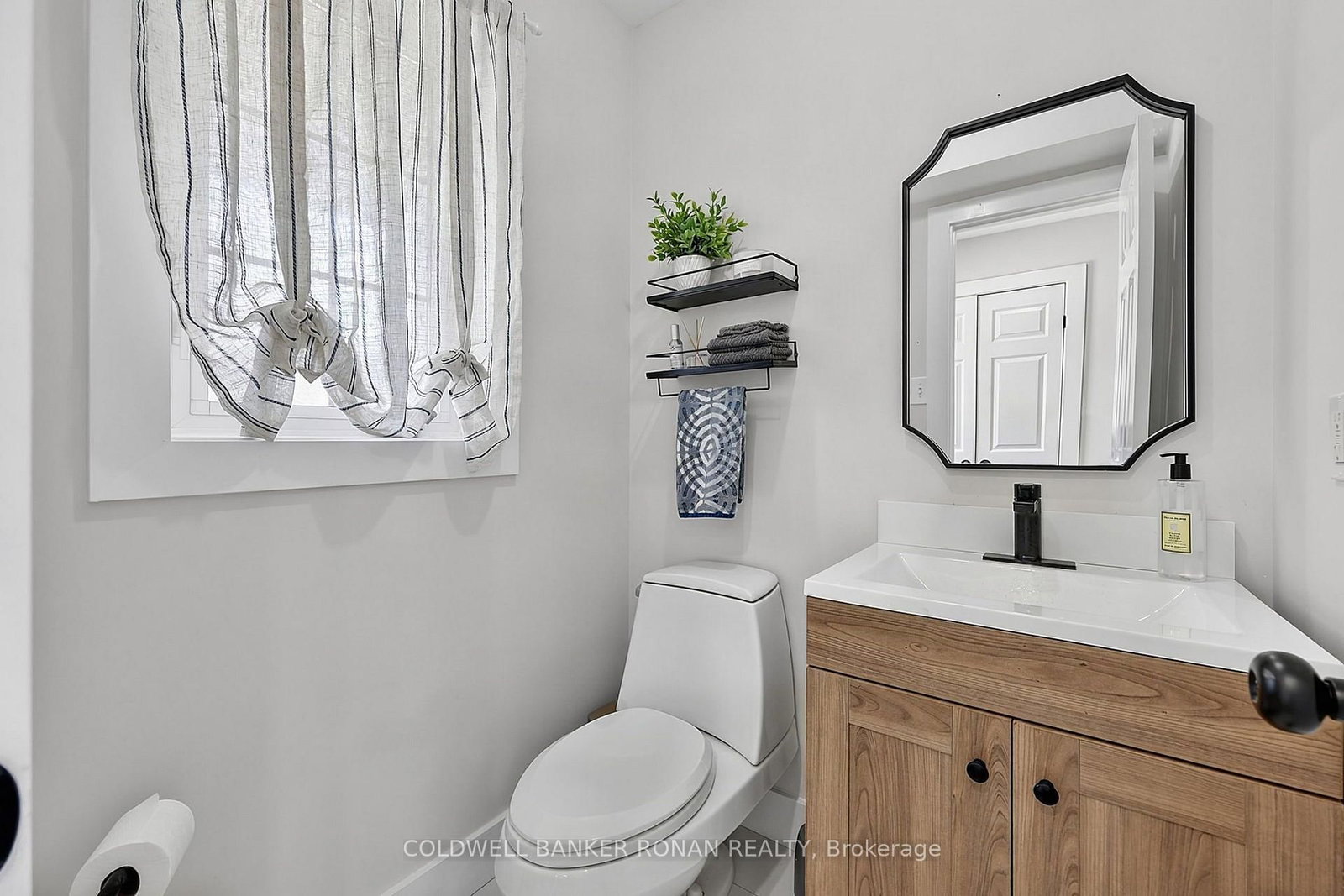 99 Ruffet Drive • Barrie, ON photo 17