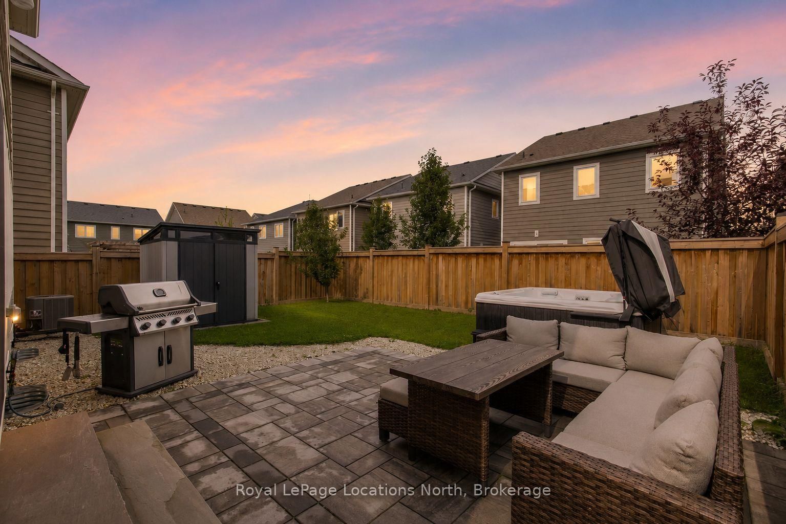 11 Catamaran Drive • Wasaga Beach, ON photo 2